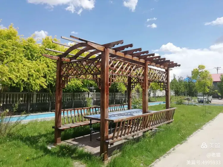 香坊幸福乡莫力村富东度假村外景